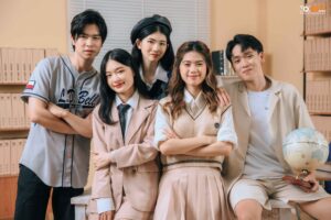 Concept Thanh Lịch Hàn Quốc Chụp Kỷ Yếu Cho Nam